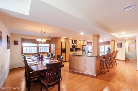 928 Valley Stream Dr, Wheeling, IL 60090 photo 5