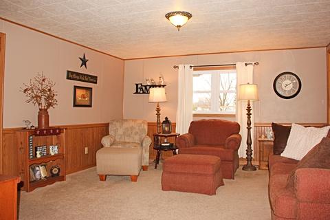211 Washington St, Buda, IL 61314 photo 10