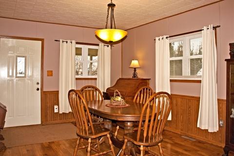 211 Washington St, Buda, IL 61314 photo 7