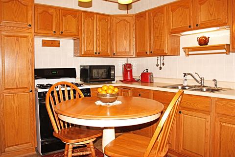211 Washington St, Buda, IL 61314 photo 8