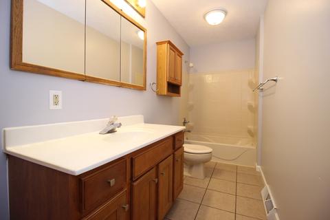 712 Dale St, Normal, IL 61761 photo 11