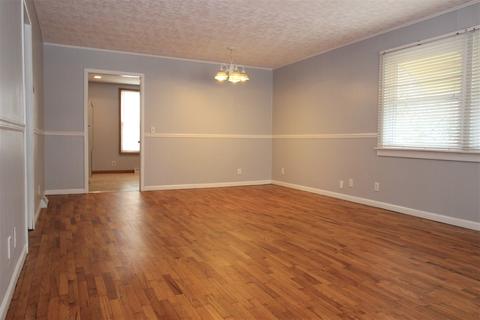 712 Dale St, Normal, IL 61761 photo 4