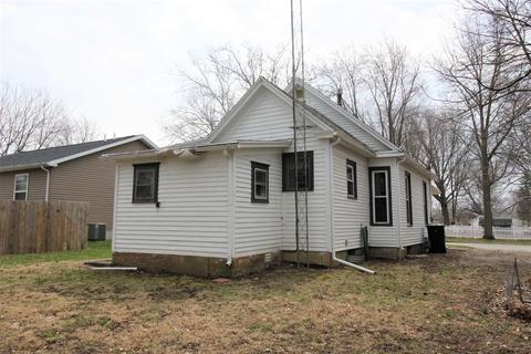 306 E Locust St, Normal, IL 61761 photo 17