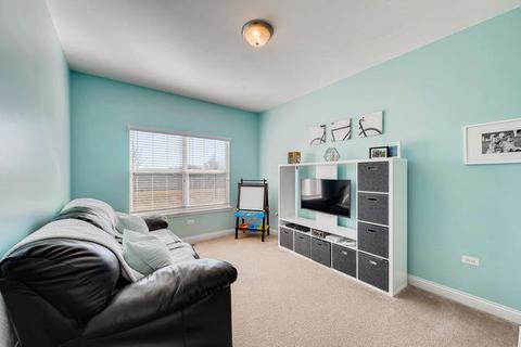 669 Slate Run, Elgin, IL 60124 photo 15
