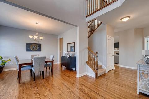 669 Slate Run, Elgin, IL 60124 photo 5