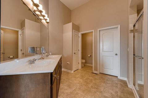 669 Slate Run, Elgin, IL 60124 photo 19