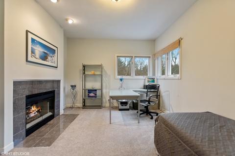 6250 Squire Ln, Willowbrook, IL 60527 photo 8