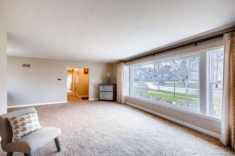 103 W Harrison Ave, Wheaton, IL 60187 photo 6