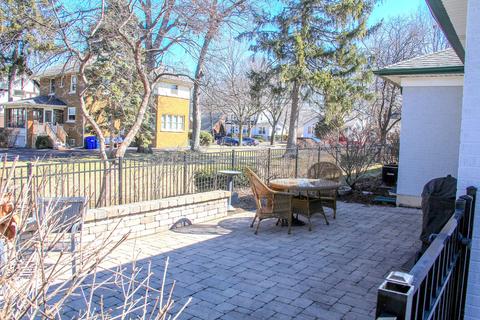103 W Harrison Ave, Wheaton, IL 60187 photo 16