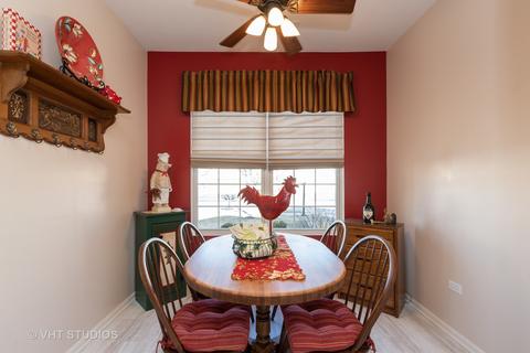 2461 Rolling Rdg, Elgin, IL 60124 photo 9