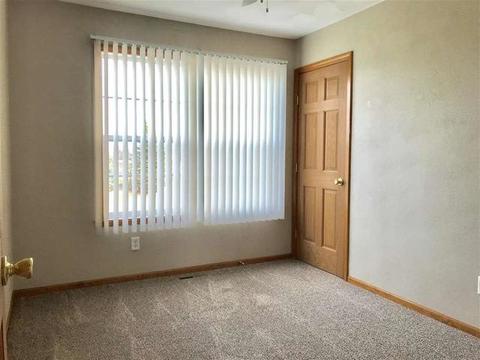 820 Applemint Ln, Roscoe, IL 61073 photo 14