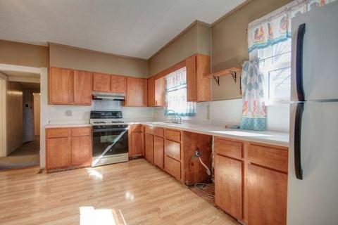 102 E 5th St, Hammond, IL 61929 photo 15