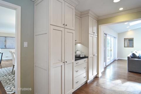 2201 Maple Ave, Northbrook, IL 60062 photo 9