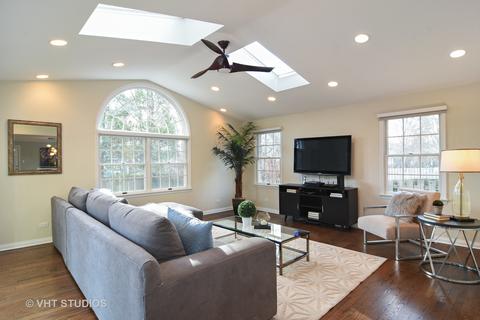 2201 Maple Ave, Northbrook, IL 60062 photo 10