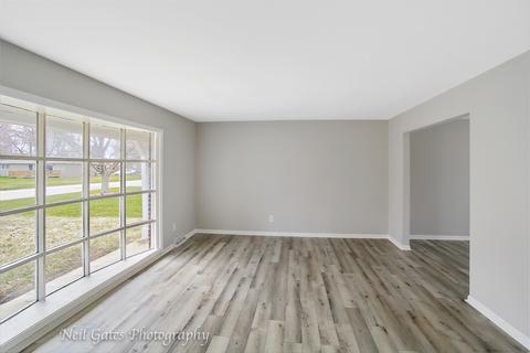 24652 E Pleasant Ct, Plainfield, IL 60586 photo 2