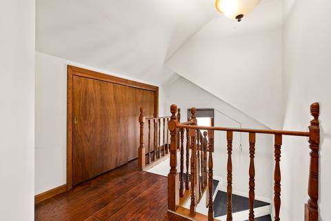 605 Forest Ave, Aurora, IL 60505 photo 11