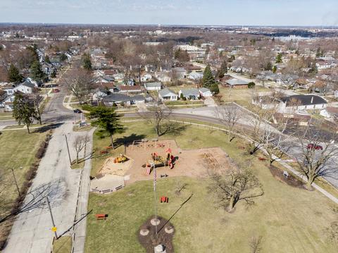 605 Forest Ave, Aurora, IL 60505 photo 26