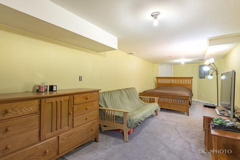 521 E 41st St, Chicago, IL 60653 photo 26