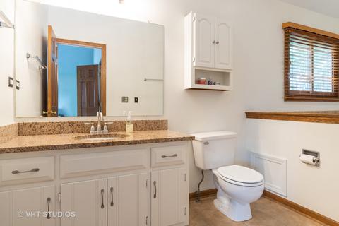 400 Regency Ct, Aurora, IL 60504 photo 11
