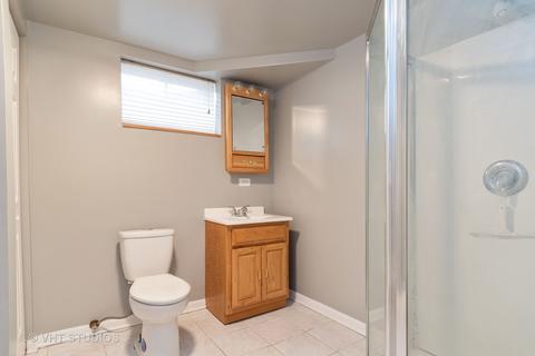400 Regency Ct, Aurora, IL 60504 photo 17