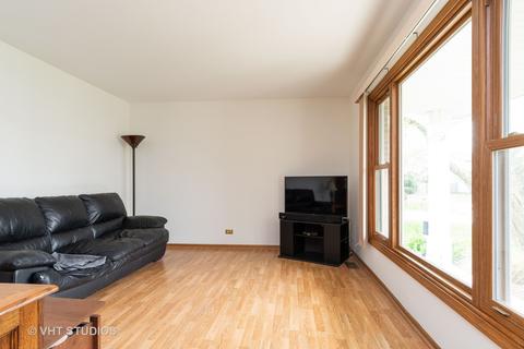 400 Regency Ct, Aurora, IL 60504 photo 5