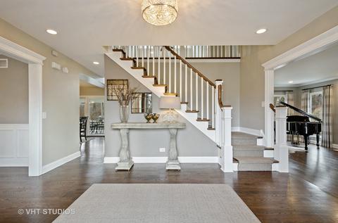 1190 Midwest Ln, Wheaton, IL 60189 photo 5