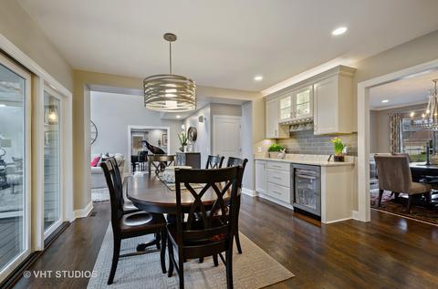 1190 Midwest Ln, Wheaton, IL 60189 photo 11