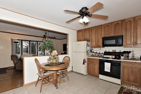 413 N Kent Rd, Mchenry, IL 60051 photo 6