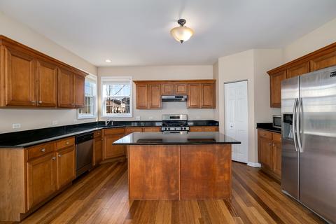 222 Atwell St, Elgin, IL 60124 photo 10