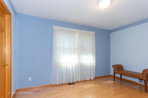 24233 Simo Dr, Plainfield, IL 60586 photo 9