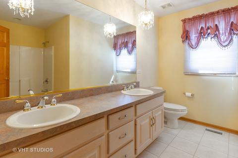 24233 Simo Dr, Plainfield, IL 60586 photo 8