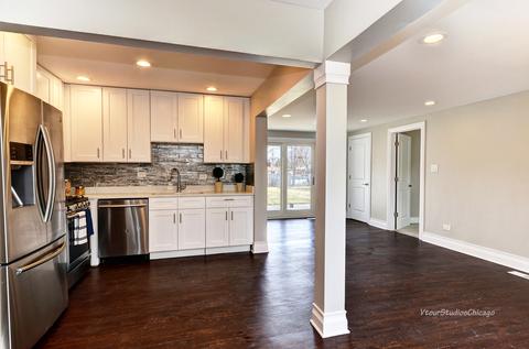 540 Kingman Ln, Hoffman Estates, IL 60169 photo 4