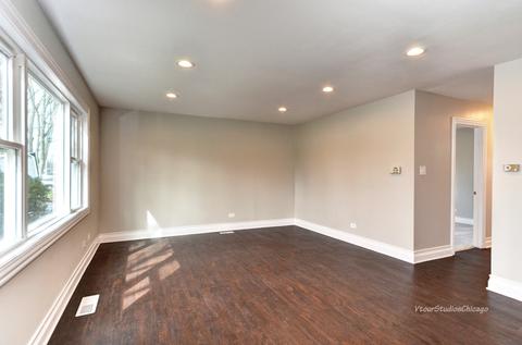 540 Kingman Ln, Hoffman Estates, IL 60169 photo 14