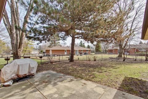 1809 E Maya Ln, Mount Prospect, IL 60056 photo 27