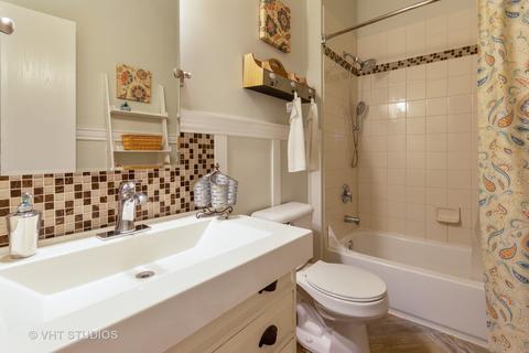 734 Periwinkle Ln, Aurora, IL 60504 photo 14