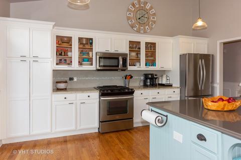734 Periwinkle Ln, Aurora, IL 60504 photo 9