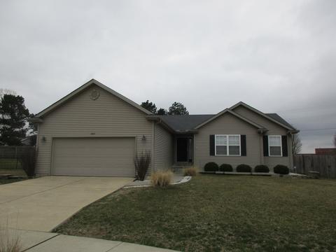 1045 Duck Horn Dr, Normal, IL 61761 photo 1