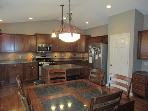 1045 Duck Horn Dr, Normal, IL 61761 photo 6