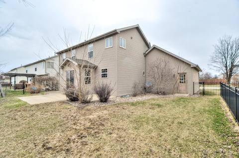 1195 Lodge Pole Ln, Normal, IL 61761 photo 4