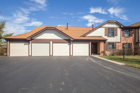 1546 Heather Ct #A2, Wheeling, IL 60090 photo 1