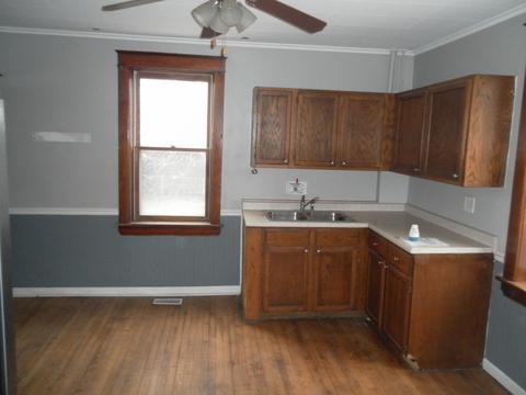 409 Eleanor St, Thornton, IL 60476 photo 7