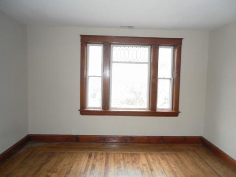 409 Eleanor St, Thornton, IL 60476 photo 9