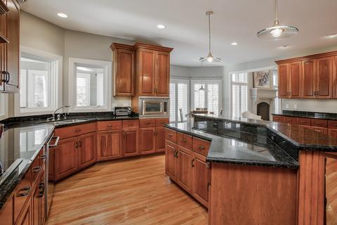 1640 Raleigh Ct, Wheaton, IL 60189 photo 5