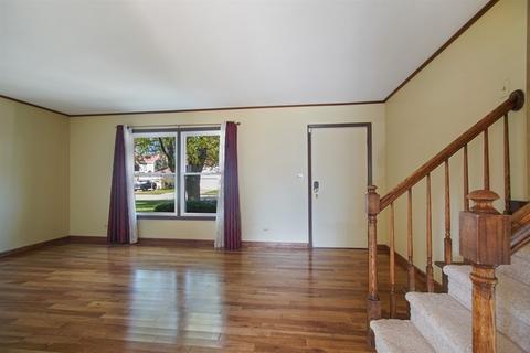 1187 Independence Dr, Bartlett, IL 60103 photo 7