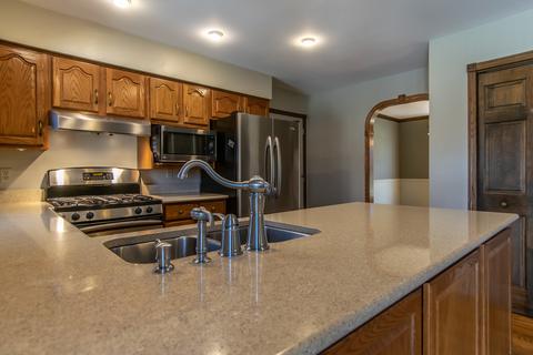 2425 Amy Ln, Aurora, IL 60506 photo 14