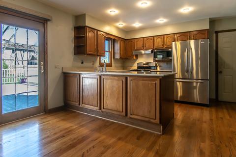 2425 Amy Ln, Aurora, IL 60506 photo 8