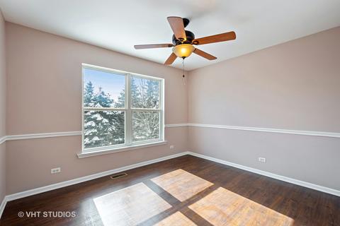 5307 Galloway Dr, Hoffman Estates, IL 60192 photo 11