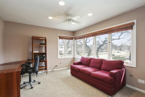 1528 Wadsworth Rd, Wheaton, IL 60189 photo 15
