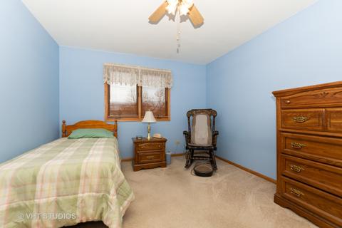 7231 W 73rd St, Bridgeview, IL 60455 photo 8
