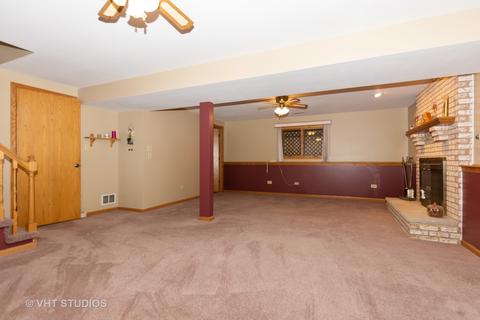 7231 W 73rd St, Bridgeview, IL 60455 photo 10